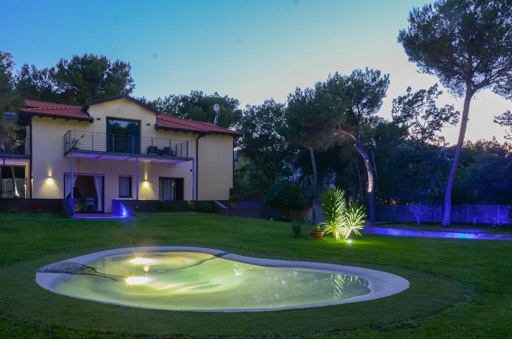 B&B Dodici Lune Andora Exterior foto